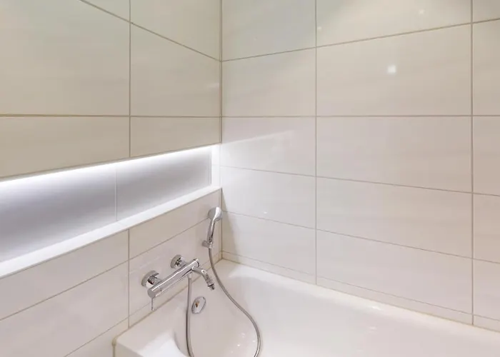 Solution-grischun - Berninaexpress - Staedterip - Atemberaubende Aussicht Kwatera prywatna Chur