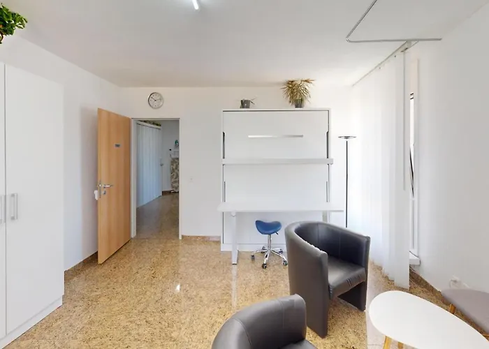 Solution-grischun - Berninaexpress - Staedterip - Atemberaubende Aussicht Homestay szállás