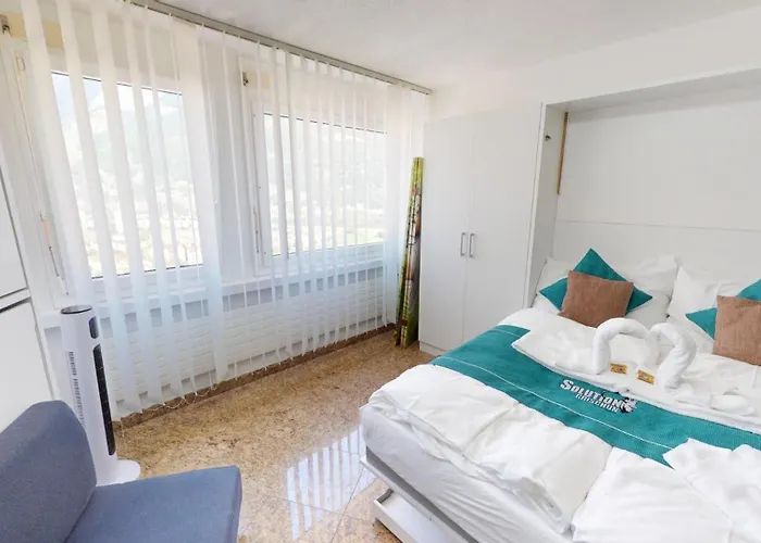 Solution-grischun - Berninaexpress - Staedterip - Atemberaubende Aussicht Séjour chez l'habitant Coire